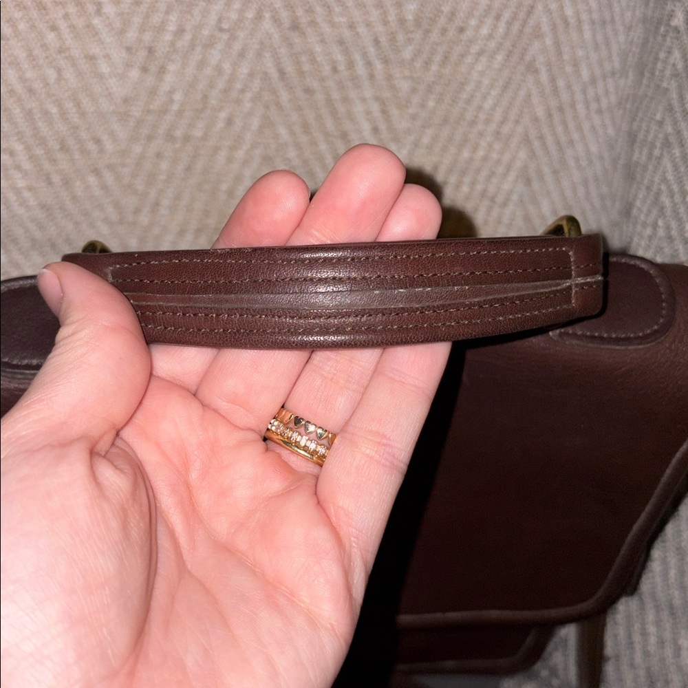Vintage coach brown leather crossbody - Picture 3 of 12